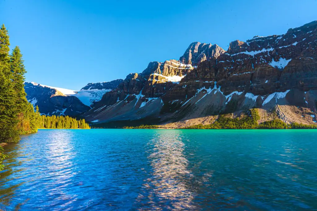 10 Best Places To Go Kayaking In Alberta - kayak bow lake