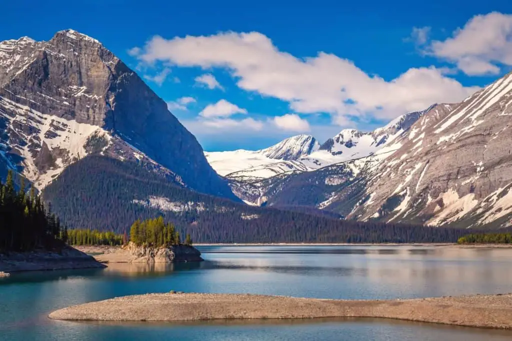 The Top 6 Best Places To Go Kayaking in Calgary - Upper Kananaskis Lake